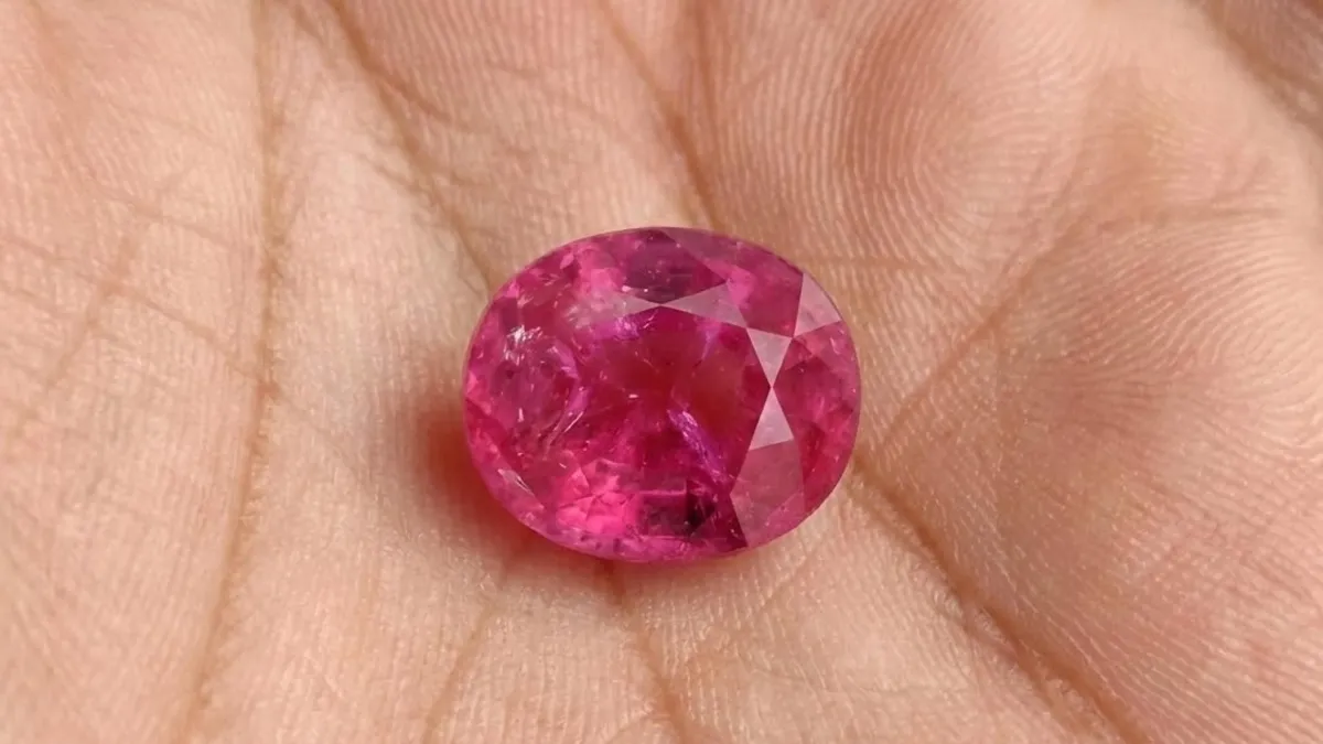 Ruby (Manik) – Myanmar (Burma) / Premium Quality