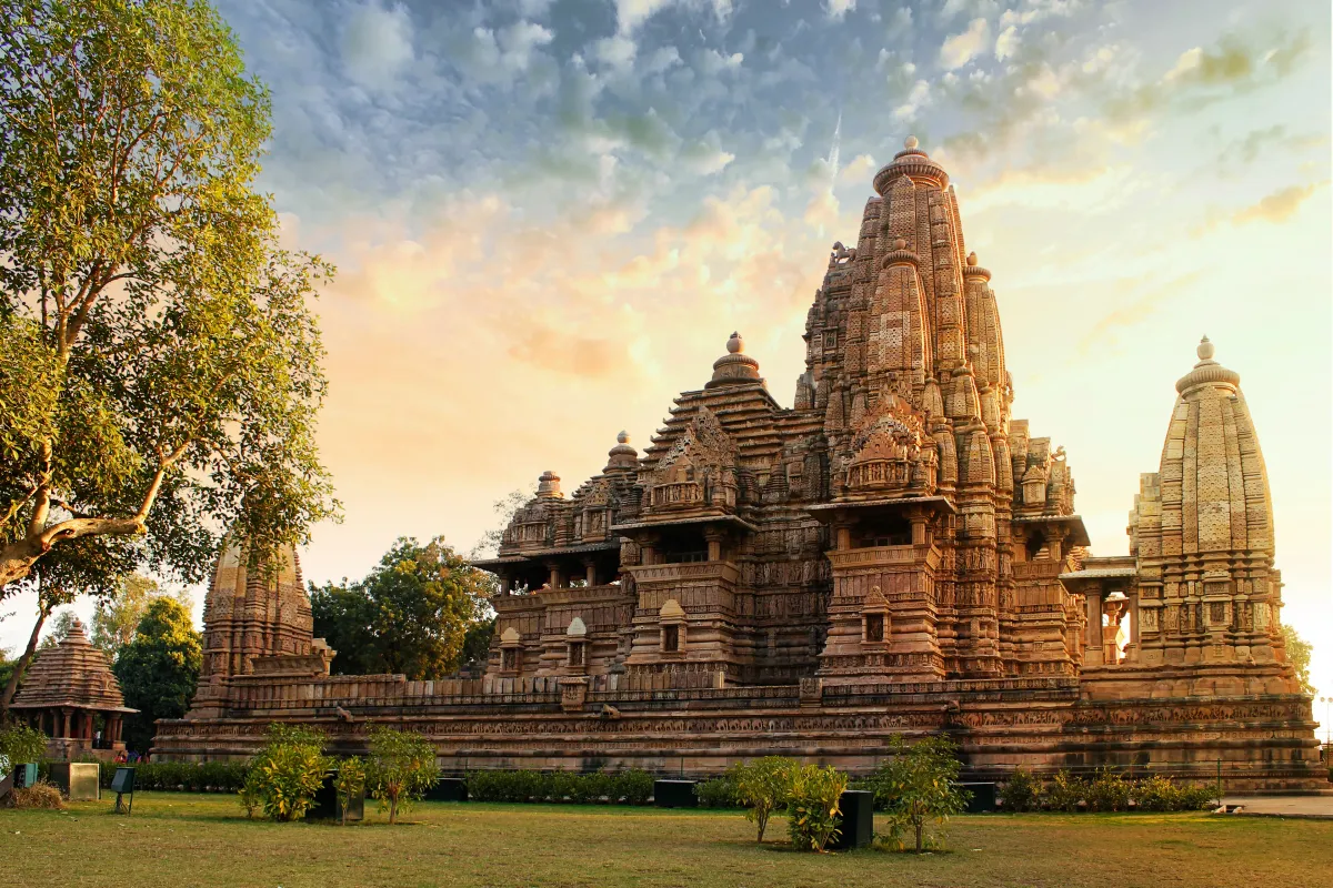 खजुराहो मंदिर