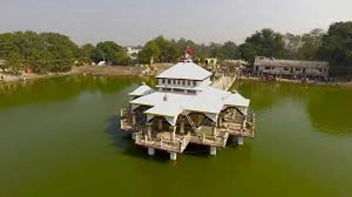 Mandar Hill