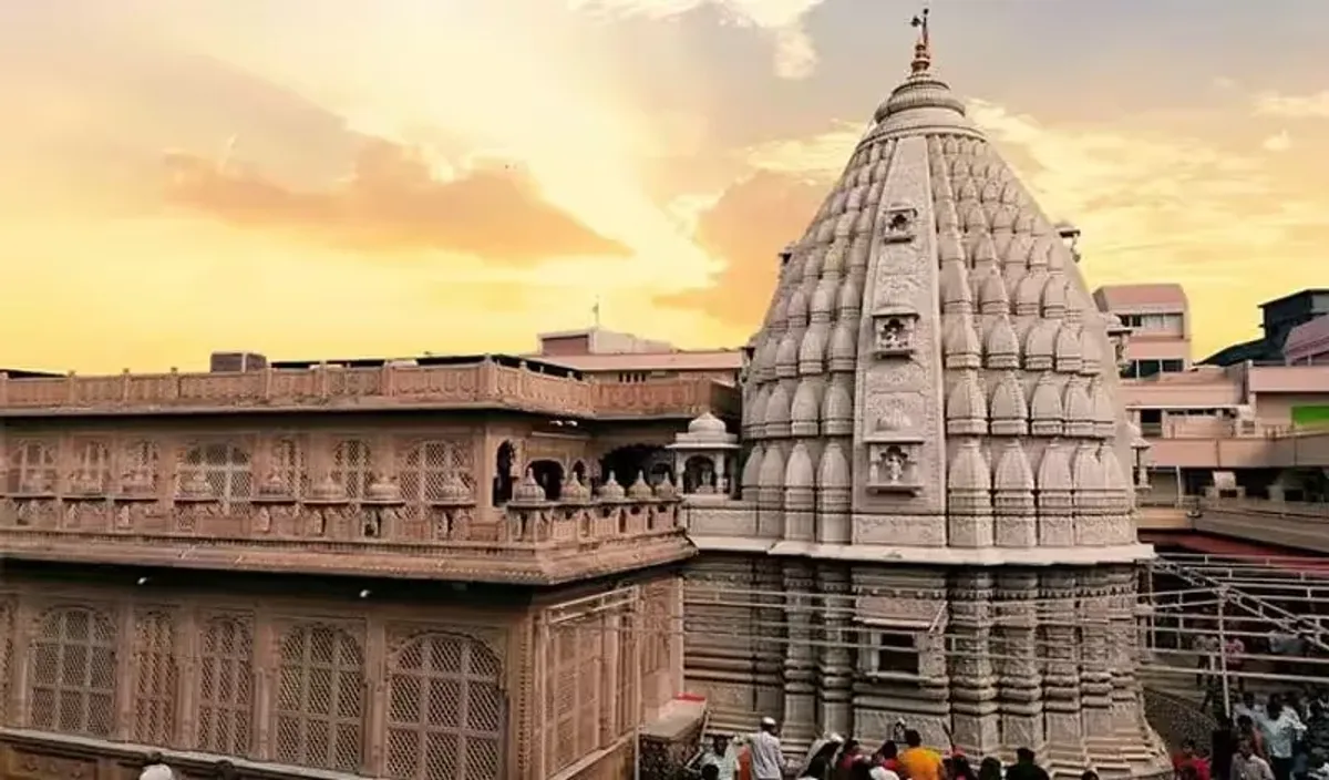 शेगांव गजानन महाराज