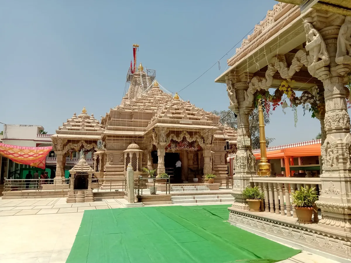 त्रिपुरासुंदरी शक्तिपीठ (माताबाड़ी मंदिर)