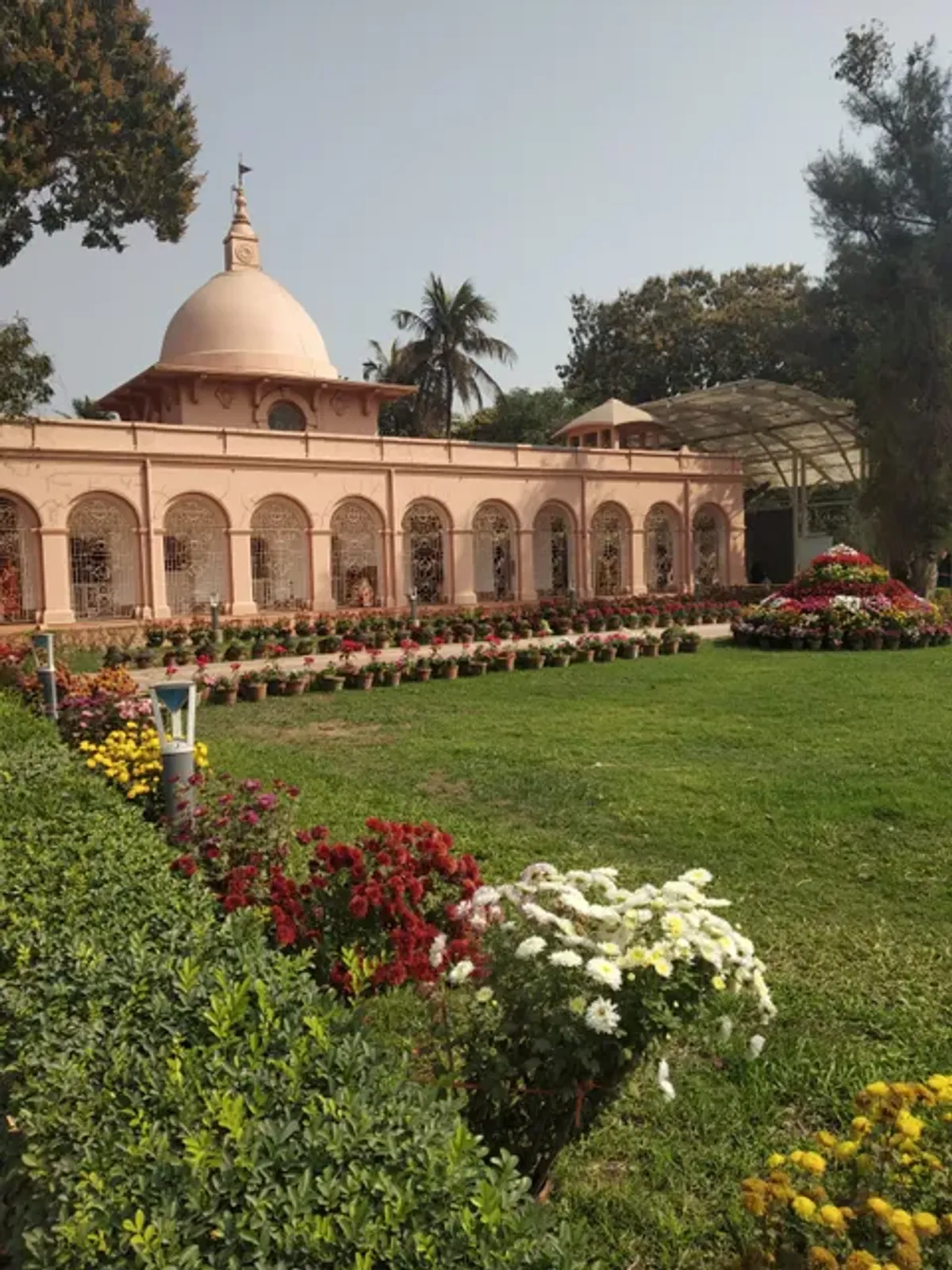 श्री मातृ मंदिर
