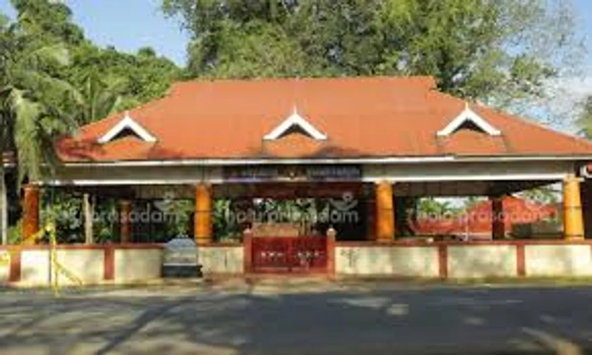 वेट्टिक्कावु भगवती मंदिर बंदरगाह - हवाईअड्डे रोड