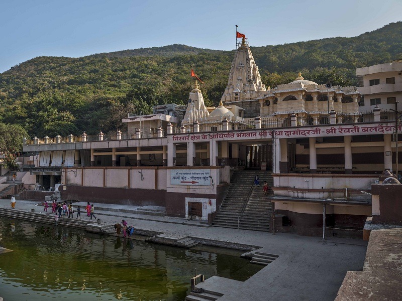 Radha Damodar Temple, Junagadh